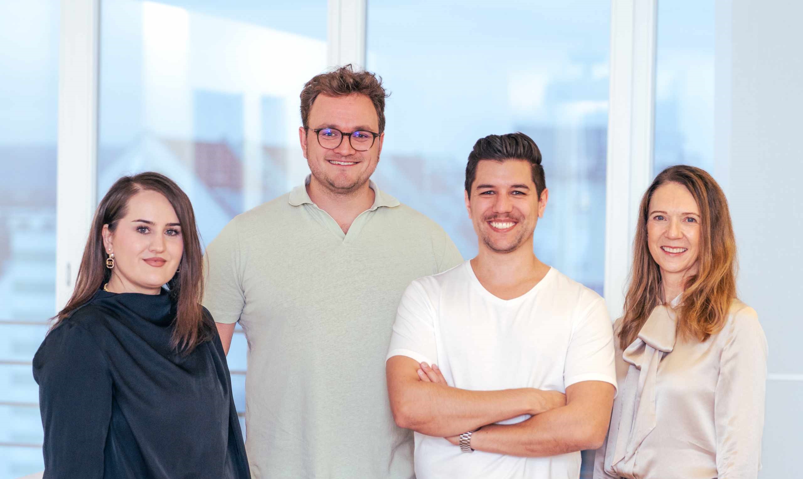 Hier sehen Sie ein Foto unseres Teams (Stand Dezember 2025)